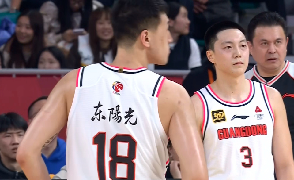 也必须在四, 任骏飞退役