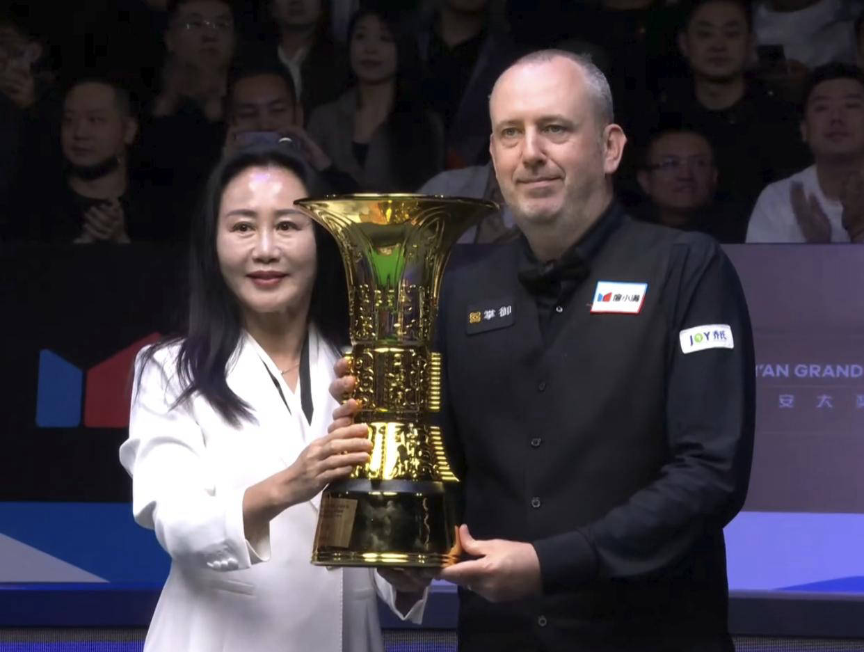 墨菲一开始, 中国选手肖