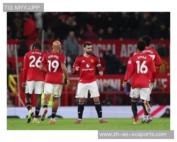 米体：罗马正式就齐尔克泽商洽，曼联要3500万欧强制买断条款